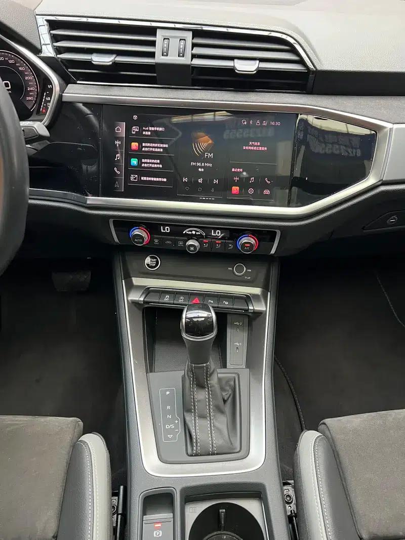 Audi Q3 2022 35 TFSI Fashion Dynamic Edition — миниатюра 11