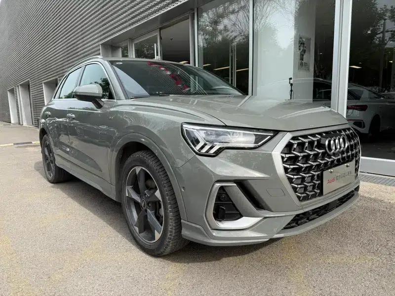 Audi Q3 2023 35 TFSI Fashion Dynamic (1.5T) — миниатюра 3