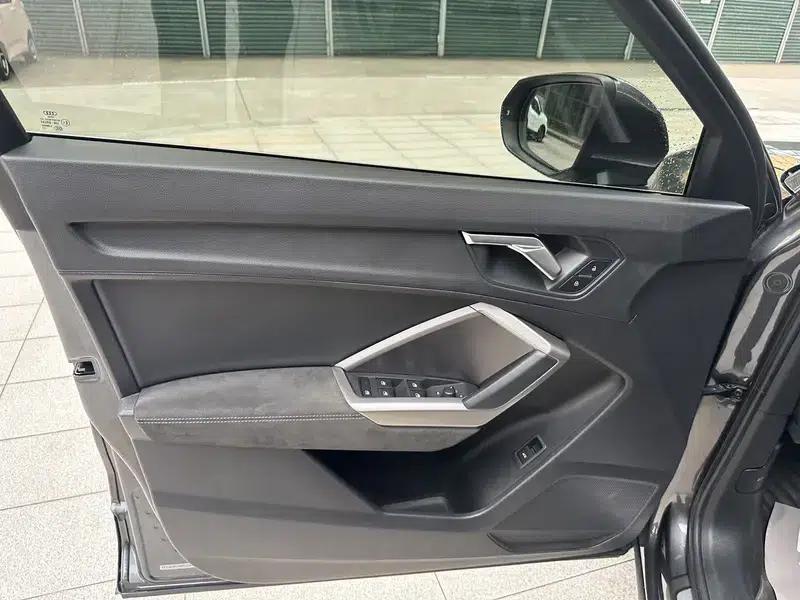 Audi Q3 2021 35 TFSI Fashion Dynamic Edition — миниатюра 21