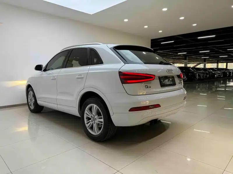 Audi Q3 2013 35 TFSI quattro Comfort — миниатюра 5