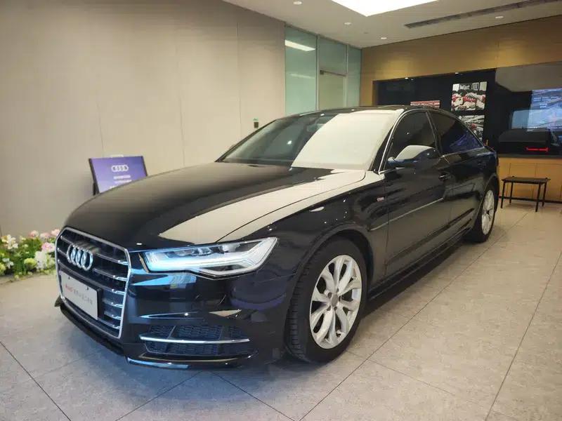 Audi A6L 2018 30th Anniversary Edition 35 TFSI Fashion Model — миниатюра 1