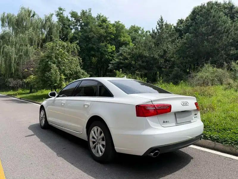 Audi A6L 2015 30 FSI Millionth Anniversary Comfort Edition — миниатюра 4