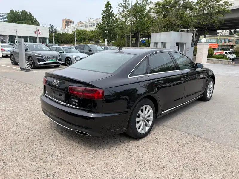 Audi A6L 2016 TFSI Technology Edition — миниатюра 6