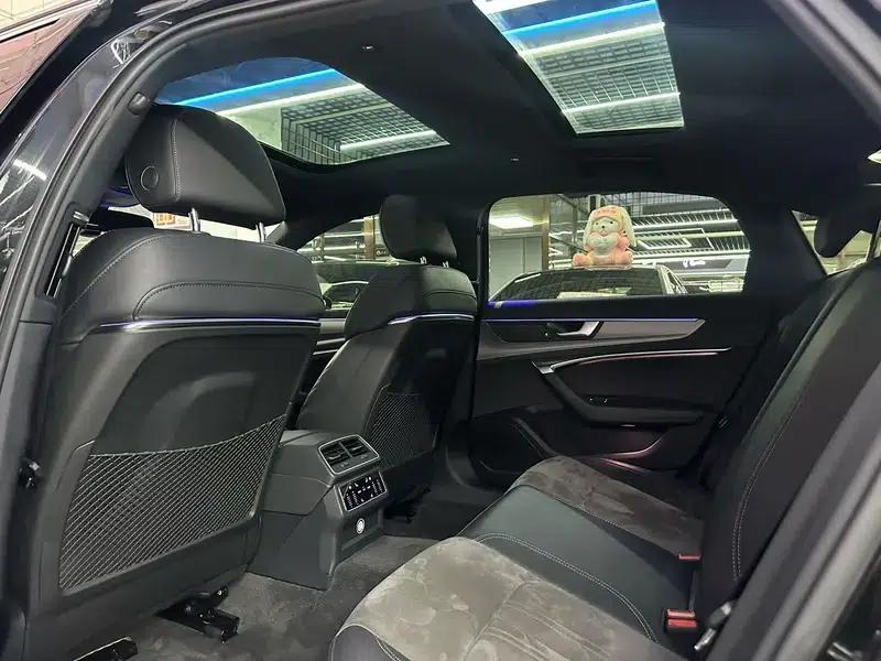 Audi A6L 2020 45 TFSI quattro Premium Dynamic Edition — миниатюра 9