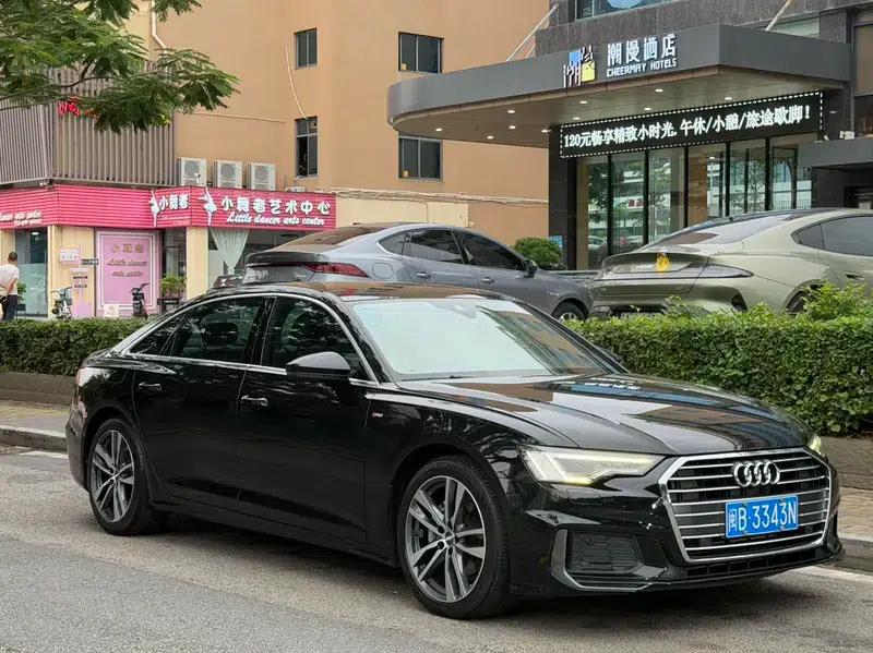 Audi A6L 2019 40 TFSI Luxury Dynamic — миниатюра 3