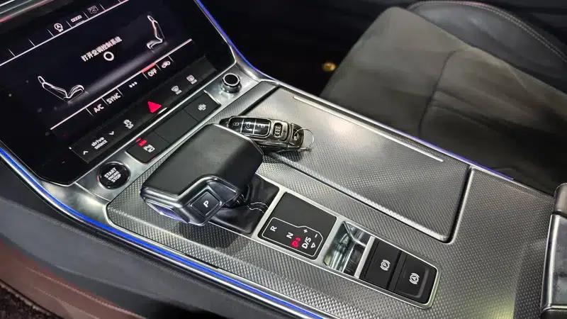 Audi A6L 2022 40 TFSI Luxury Dynamic — миниатюра 20
