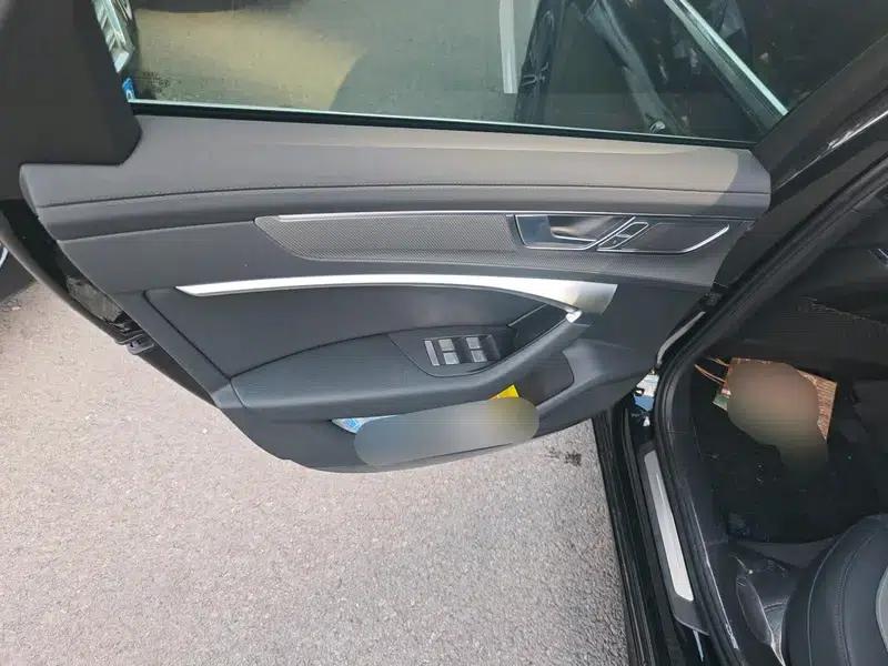 Audi A6L 2024 45 TFSI Premium Dynamic Edition — миниатюра 17