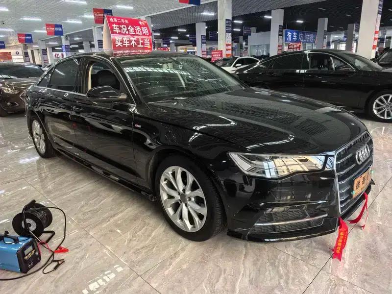 Audi A6L 2018 30th Anniversary Edition 35 TFSI Fashion Model — миниатюра 3