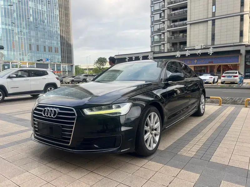 Audi A6L 2018 30th Anniversary Edition TFSI Progressive — миниатюра 1
