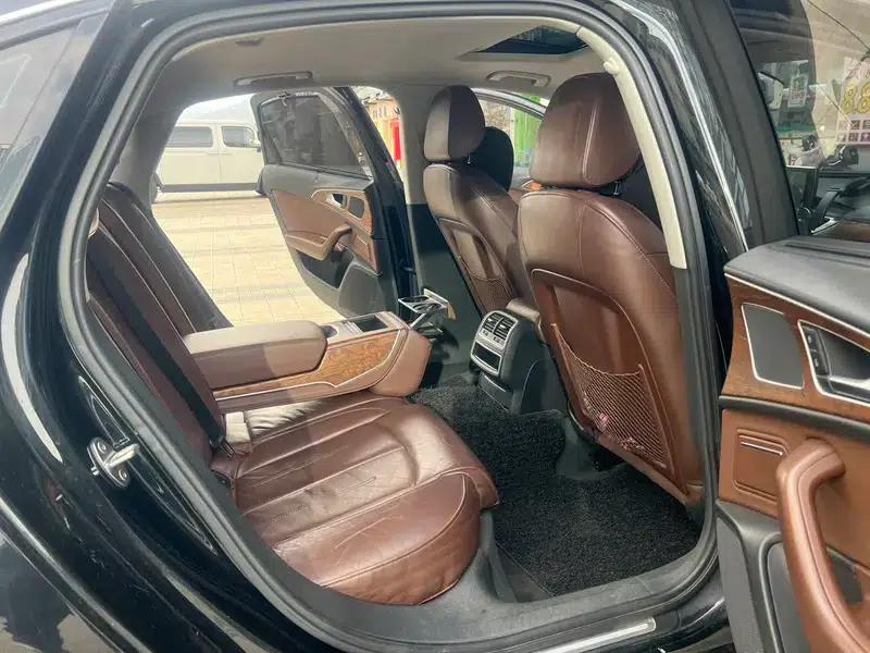 Audi A6L 2018 30th Anniversary Edition TFSI Progressive — миниатюра 19