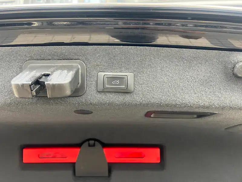Audi A6L 2018 30th Anniversary Edition TFSI Progressive — миниатюра 9