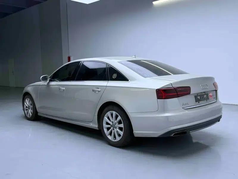 Audi A6L 2016 TFSI Technology Edition — миниатюра 4