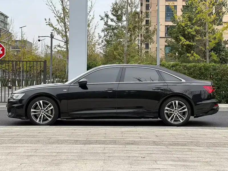 Audi A6L 2020 40 TFSI Luxury Dynamic — миниатюра 4