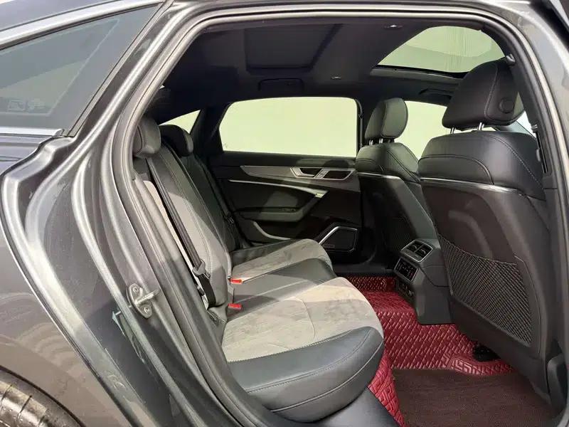 Audi A6L 2023 45 TFSI Premium Dynamic Edition — миниатюра 17