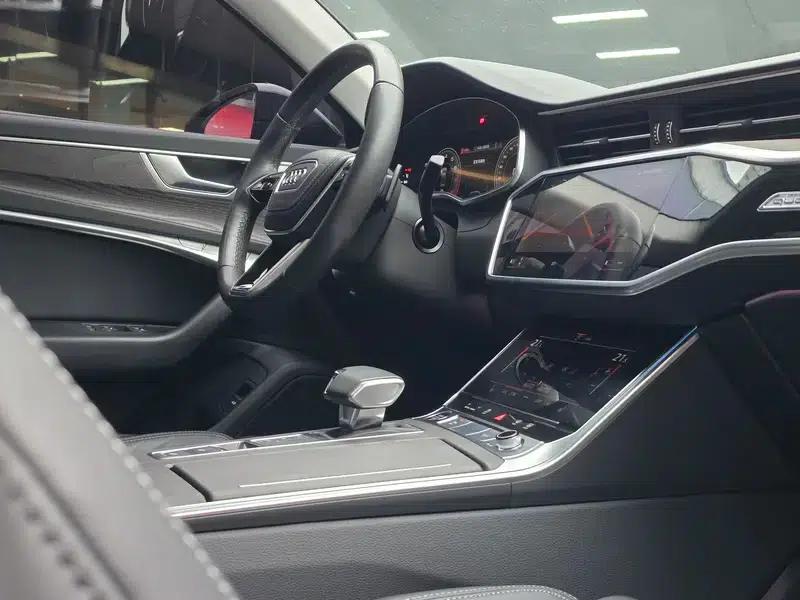 Audi A6L 2023 45 TFSI quattro Premium Elegance — миниатюра 10