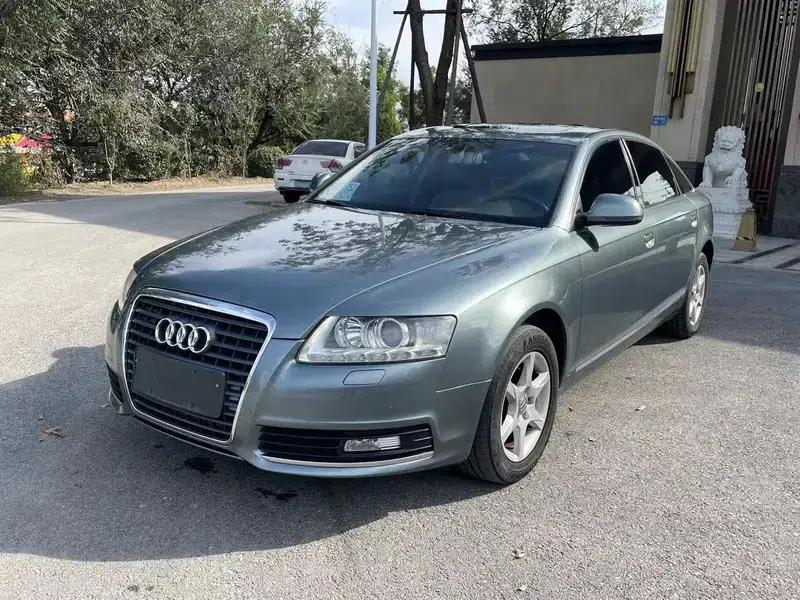 Audi A6L 2010 2.0 TFSI Automatic Standard Edition — миниатюра 1