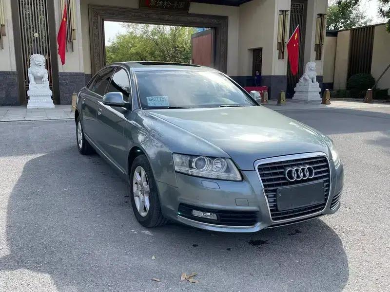 Audi A6L 2010 2.0 TFSI Automatic Standard Edition — миниатюра 3