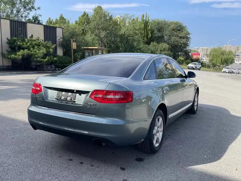Audi A6L 2010 2.0 TFSI Automatic Standard Edition — миниатюра 6