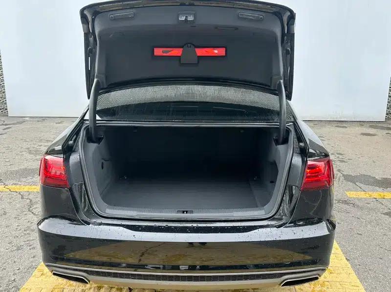 Audi A6L 2018 30th Anniversary Edition 35 TFSI Fashion Model — миниатюра 20