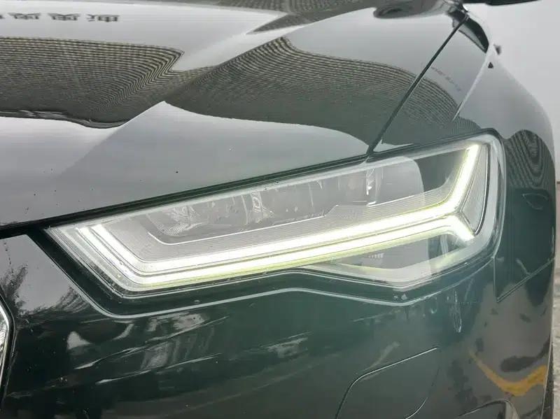 Audi A6L 2018 30th Anniversary Edition 35 TFSI Fashion Model — миниатюра 9