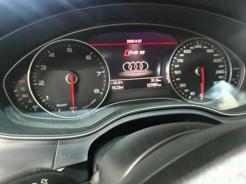 Audi A6L 2018 30th Anniversary Edition 35 TFSI Fashion Model — миниатюра 10