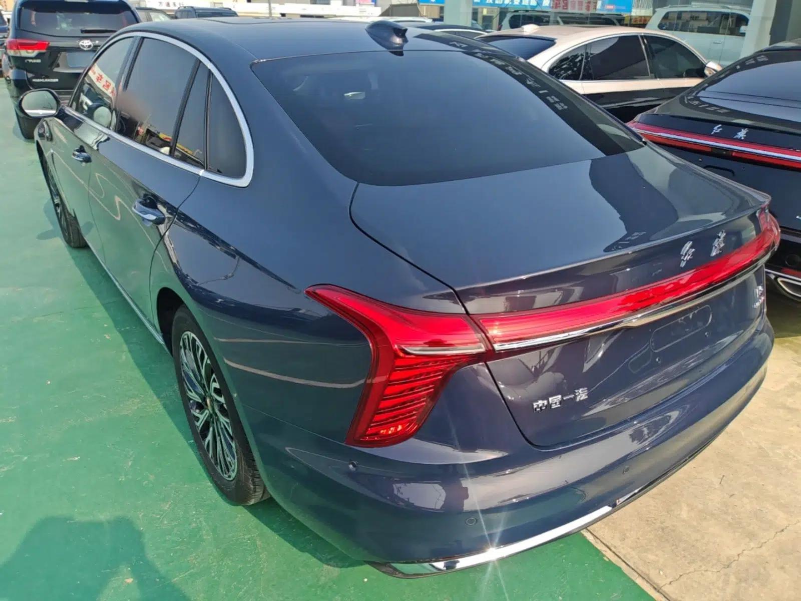 Hongqi H5 2024 2.0T Automatic Smart Connect Flagship Edition — миниатюра 4