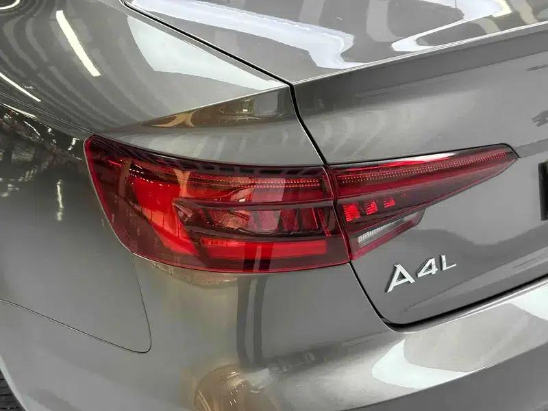 Audi A4L 2018 30th Anniversary Edition 40 TFSI Progressive — миниатюра 13