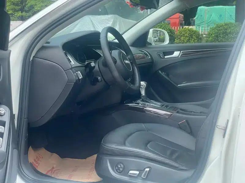 Audi A4L 2015 35 TFSI Automatic Standard Edition — миниатюра 8