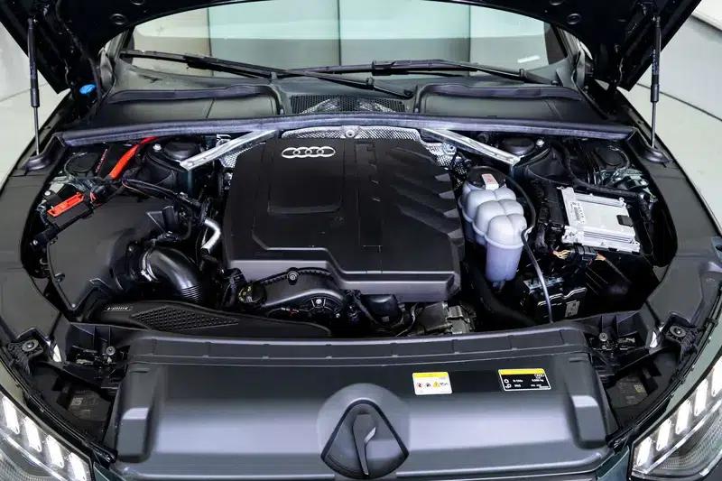 2024 Audi A4L 40 TFSI quattro RS Package (Sports Edition) — миниатюра 6