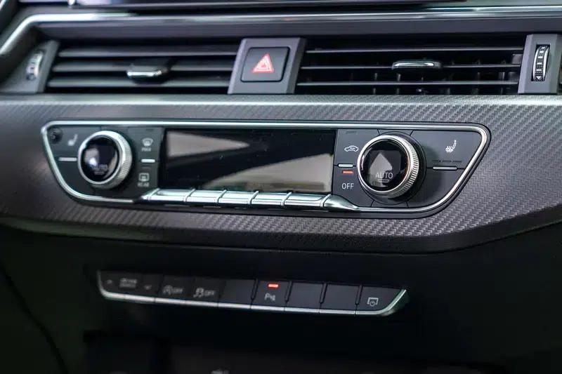 2024 Audi A4L 40 TFSI quattro RS Package (Sports Edition) — миниатюра 9