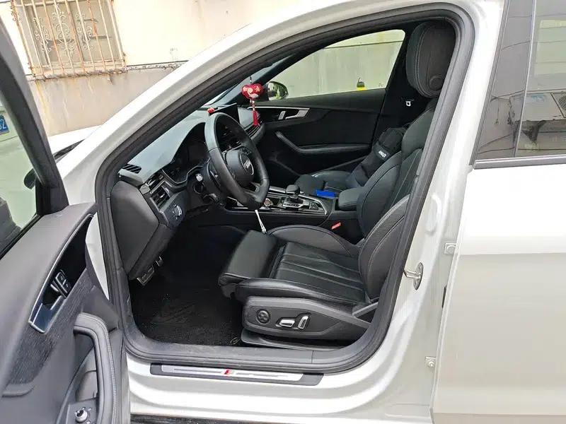 Audi A4L 2024 40 TFSI Luxury Dynamic — миниатюра 7