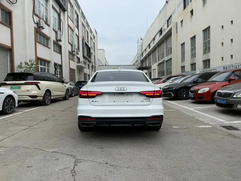 Audi A4L 2022 40 TFSI Luxury Dynamic — миниатюра 5