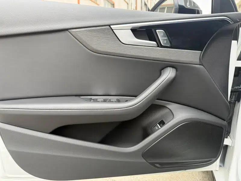 Audi A4L 2022 40 TFSI Luxury Dynamic — миниатюра 9
