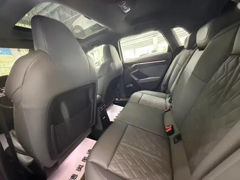 Audi A3 2025 Sportback 35 TFSI Flying Spur Luxury Edition + Luxury Package — миниатюра 19