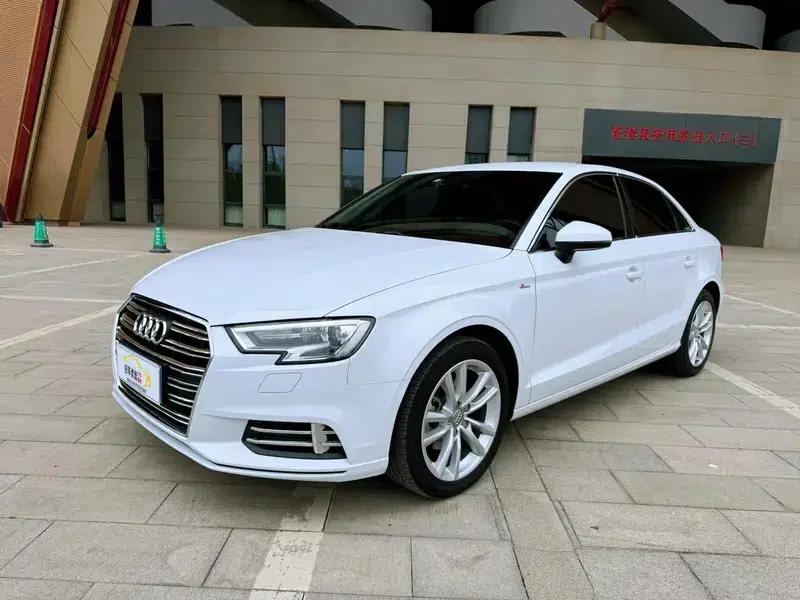 Audi A3 2017 Limousine 35 TFSI Progressive — миниатюра 1