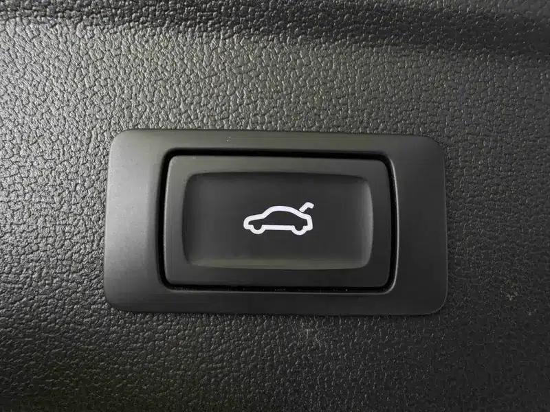 Audi A3 2022 Sportback 35 TFSI Fashion Sport — миниатюра 8