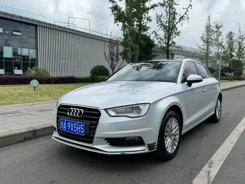 Audi A3 2016 Limousine 35 TFSI — миниатюра 1