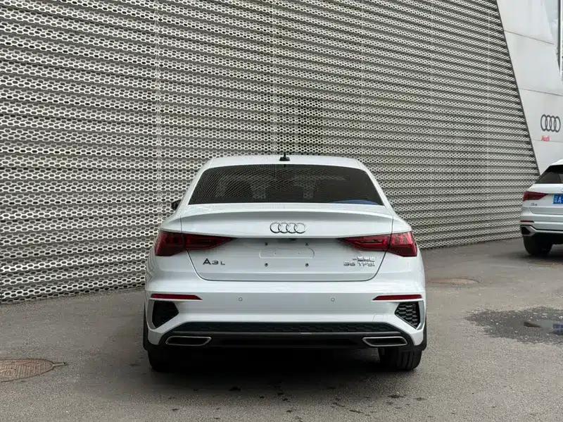 2024 Audi A3 A3L Limousine 35 TFSI Fashion Sport — миниатюра 3