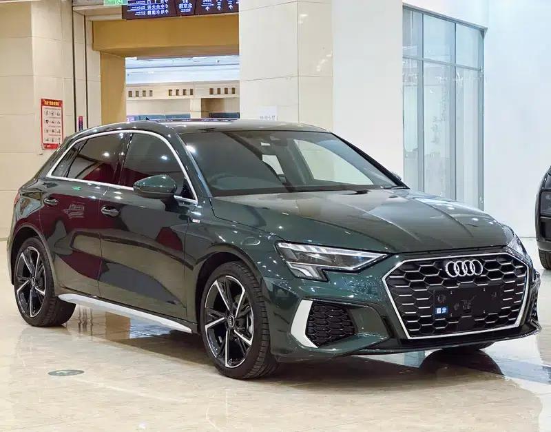 Audi A3 2024 Sportback 35 TFSI Fashion Sport — миниатюра 3