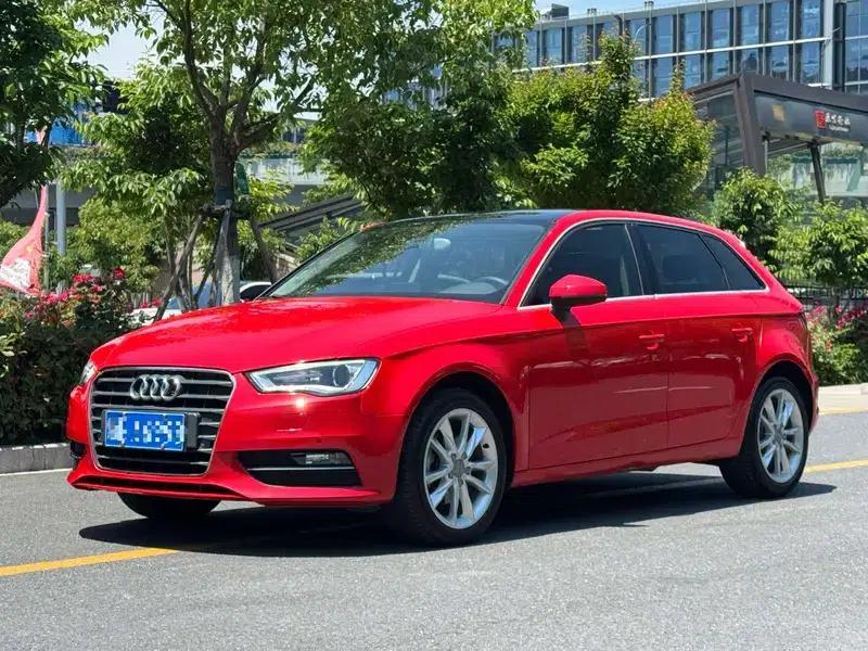 Audi A3 2015 Sportback 35 TFSI Millionth Anniversary Comfort Edition — миниатюра 1