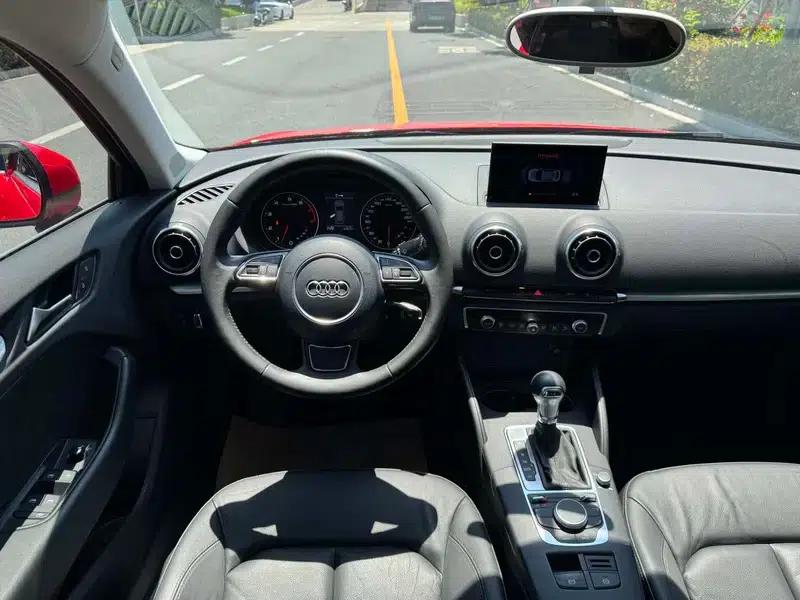 Audi A3 2015 Sportback 35 TFSI Millionth Anniversary Comfort Edition — миниатюра 16
