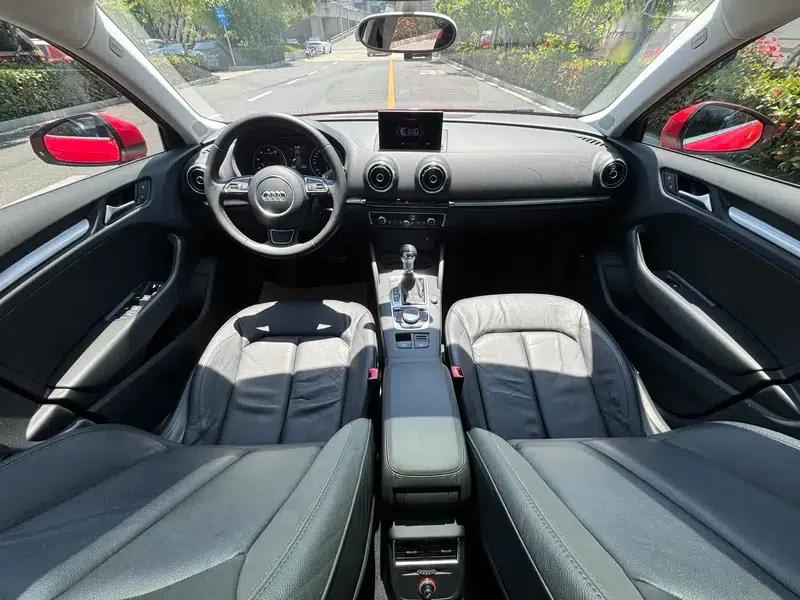 Audi A3 2015 Sportback 35 TFSI Millionth Anniversary Comfort Edition — миниатюра 17