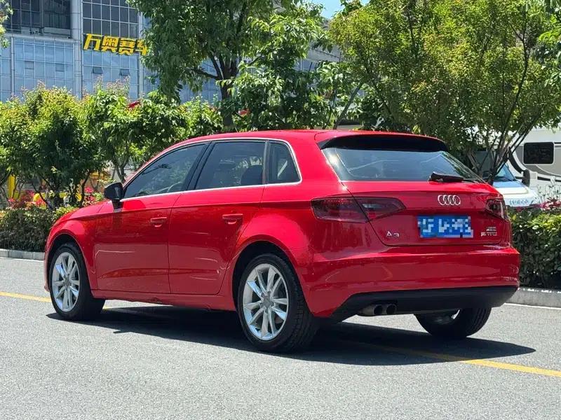 Audi A3 2015 Sportback 35 TFSI Millionth Anniversary Comfort Edition — миниатюра 5