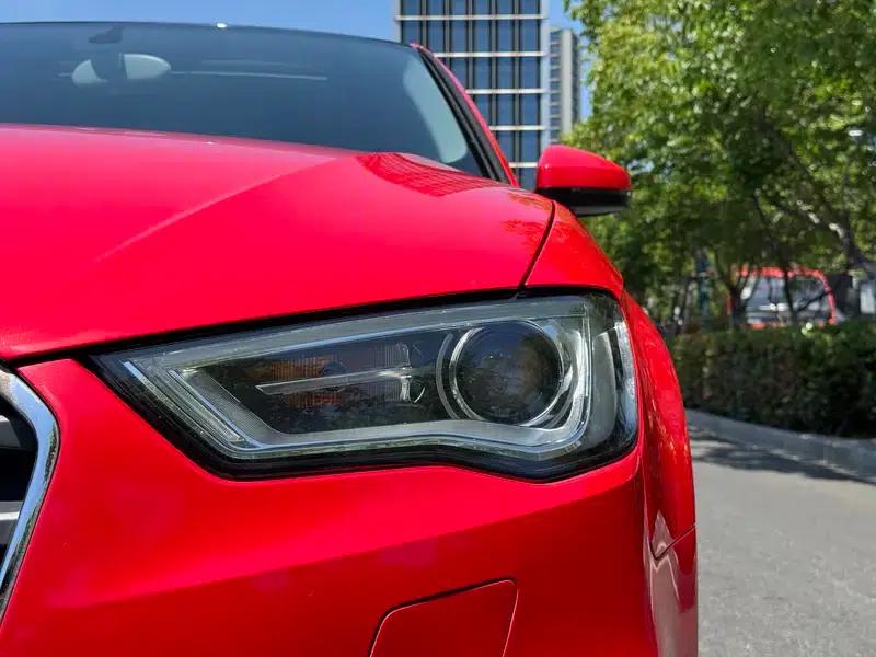 Audi A3 2015 Sportback 35 TFSI Millionth Anniversary Comfort Edition — миниатюра 8
