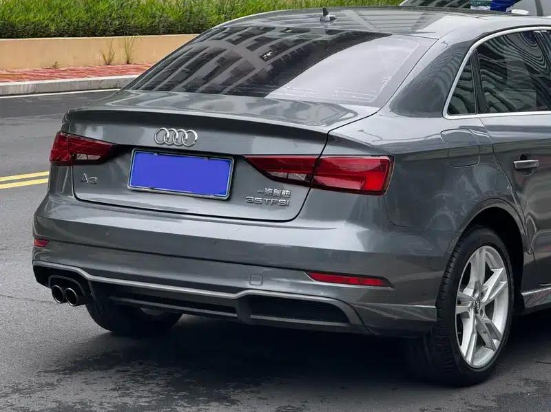 Audi A3 2018 30th Anniversary Edition Limousine 35 TFSI Fashion Model — миниатюра 10