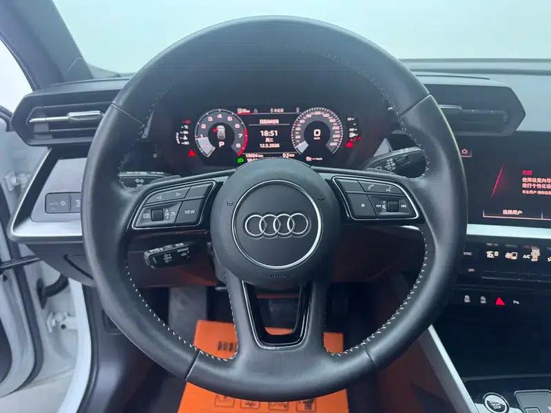Audi A3 2022 Sportback 35 TFSI Fashion Sport — миниатюра 12