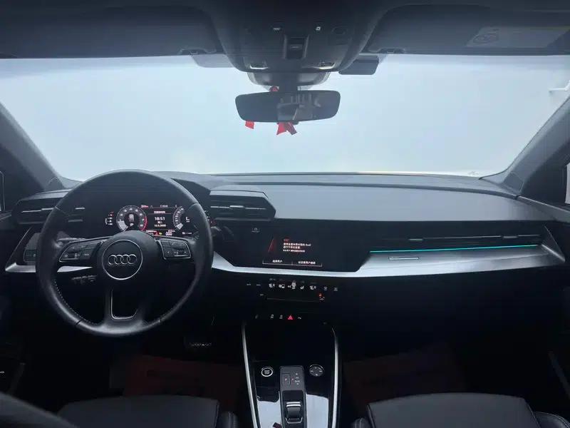 Audi A3 2022 Sportback 35 TFSI Fashion Sport — миниатюра 9