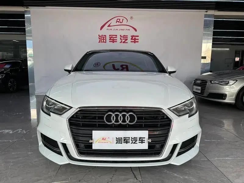 Audi A3 2018 30th Anniversary Edition Limousine 35 TFSI Fashion Model — миниатюра 2