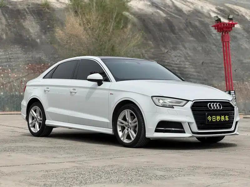 Audi A3 2019 Limousine 35 TFSI Fashion Edition (National V Emission Standard) — миниатюра 3