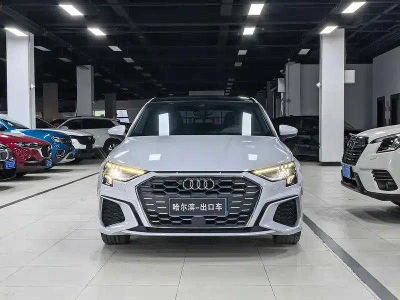 2022 Audi A3 A3L Limousine 35 TFSI Fashion Sport — миниатюра 2